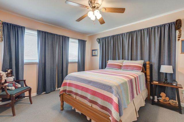 1901 Avenue R, Tahoka, TX 79373