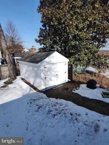 4908 RIVERDALE RD, Riverdale, MD 20737