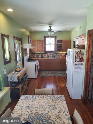 4908 RIVERDALE RD, Riverdale, MD 20737