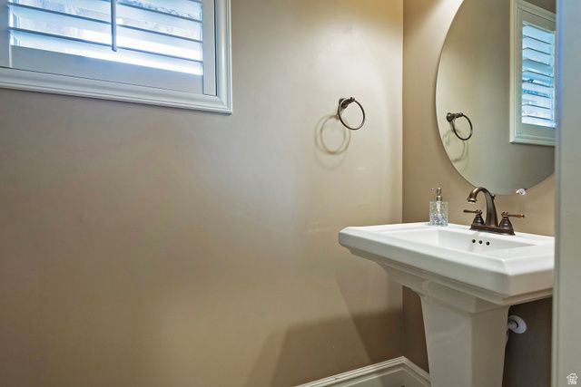 514 SUGAR PLUM LN, North Salt Lake, UT 84054