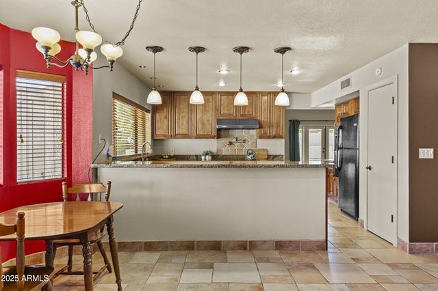 207 W PERSHING Avenue, Phoenix, AZ 85029