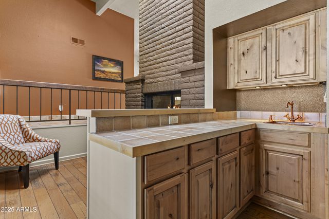 207 W PERSHING Avenue, Phoenix, AZ 85029