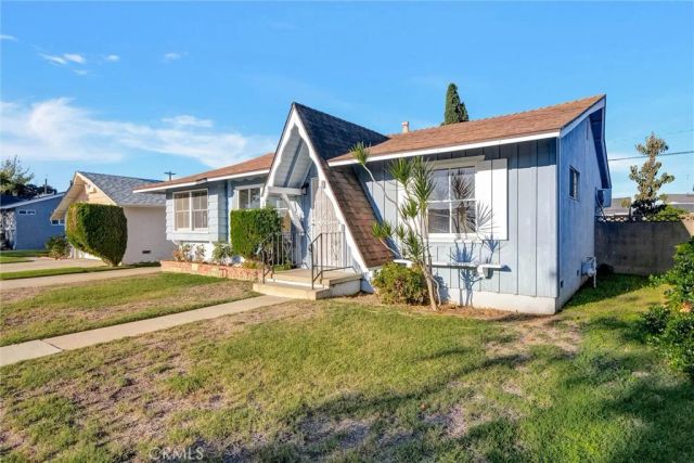 20915 Ely, Lakewood, CA 90715