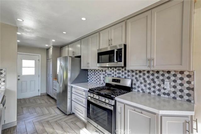 20915 Ely, Lakewood, CA 90715