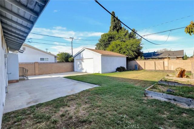 20915 Ely, Lakewood, CA 90715
