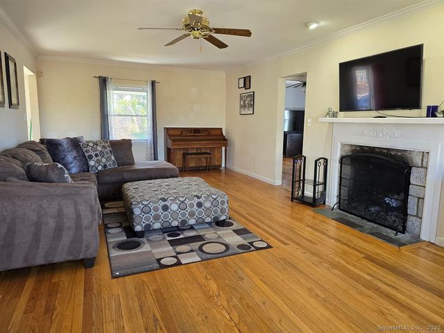 856 Shagbark Drive, Orange, CT 06477