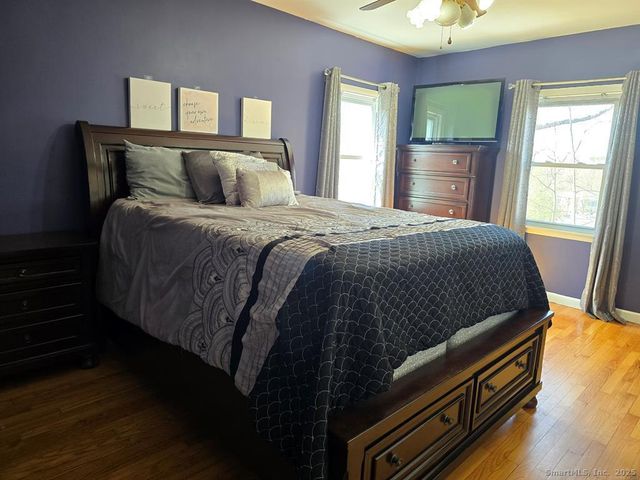 856 Shagbark Drive, Orange, CT 06477