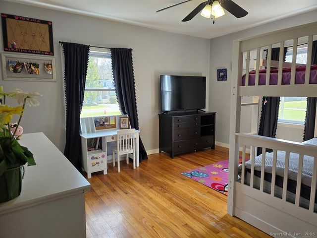 856 Shagbark Drive, Orange, CT 06477