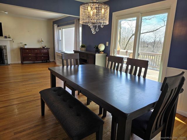 856 Shagbark Drive, Orange, CT 06477