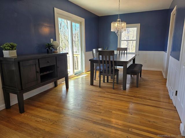 856 Shagbark Drive, Orange, CT 06477