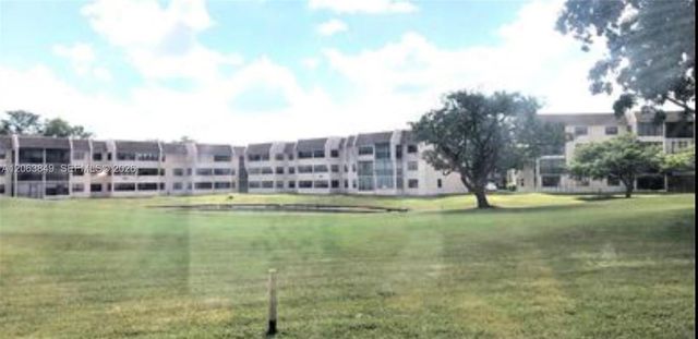 2901 N Nob Hill Rd 107, Sunrise, FL 33322
