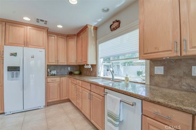 27651 Paseo La Ronda 11, San Juan Capistrano, CA 92675