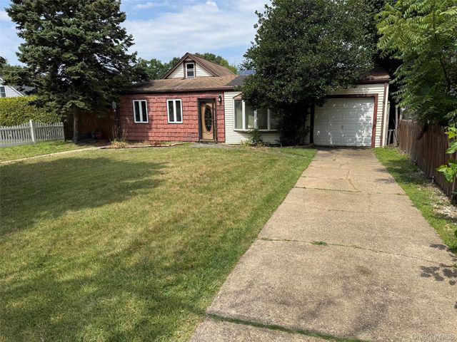 184 Rockmart Avenue, Elmont, NY 11003