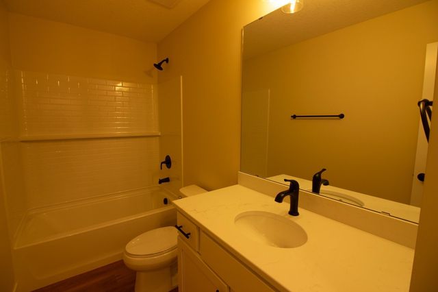 1105 2nd Street SE, Faribault, MN 55021