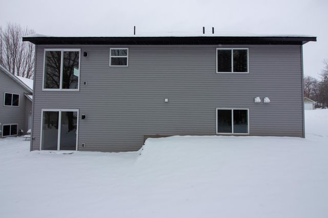 1105 2nd Street SE, Faribault, MN 55021