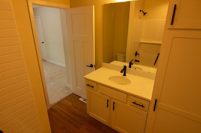 1105 2nd Street SE, Faribault, MN 55021