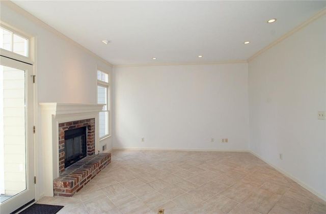 128 River Ridge Lane, Roswell, GA 30075