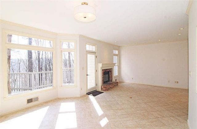 128 River Ridge Lane, Roswell, GA 30075