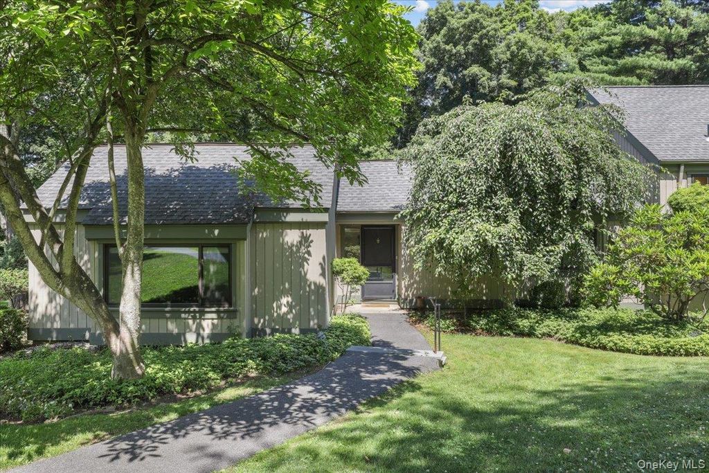 156 Heritage Hills A, Somers, NY 10589