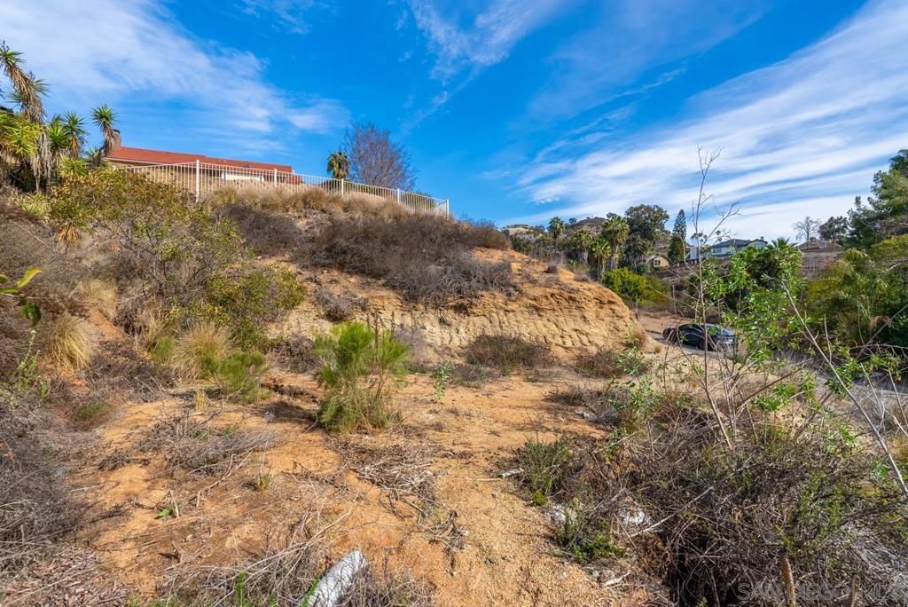 Image 4 of property listing at 0 Grandview, La Mesa, CA 91941