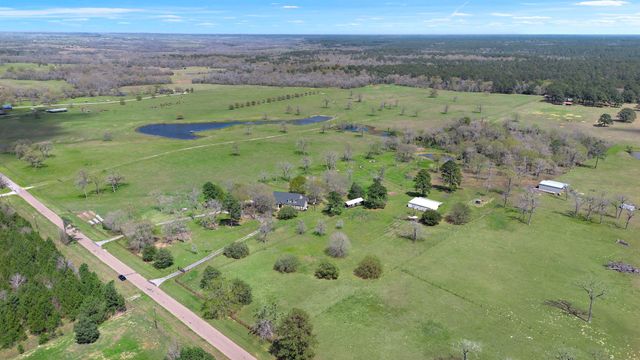 32540 Courtney, Navasota, TX 77868