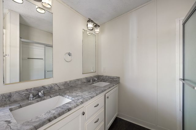 9330 Lynda Lane, Hawk Cove, TX 75474