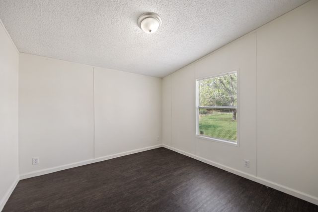 9330 Lynda Lane, Hawk Cove, TX 75474