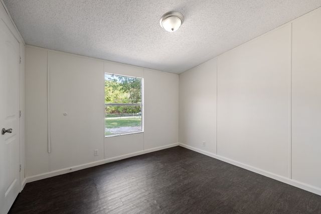9330 Lynda Lane, Hawk Cove, TX 75474