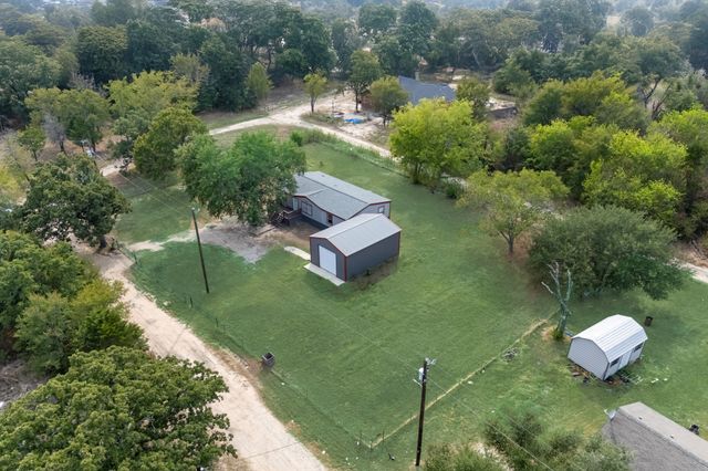9330 Lynda Lane, Hawk Cove, TX 75474