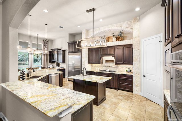 19515 WINDSWEPT CV, Garden Ridge, TX 78266