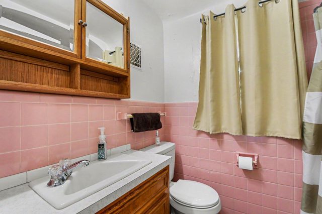 1801 Martindale Avenue SW, Wyoming, MI 49509
