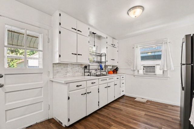 1801 Martindale Avenue SW, Wyoming, MI 49509