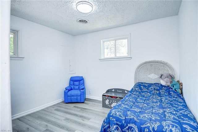 418 Gloucester AVE, Portsmouth, VA 23702