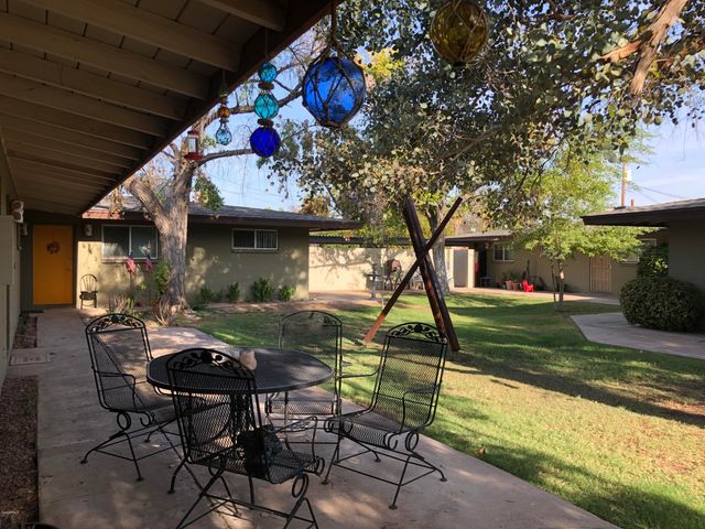 2020 S GRANADA Drive 4, Tempe, AZ 85282