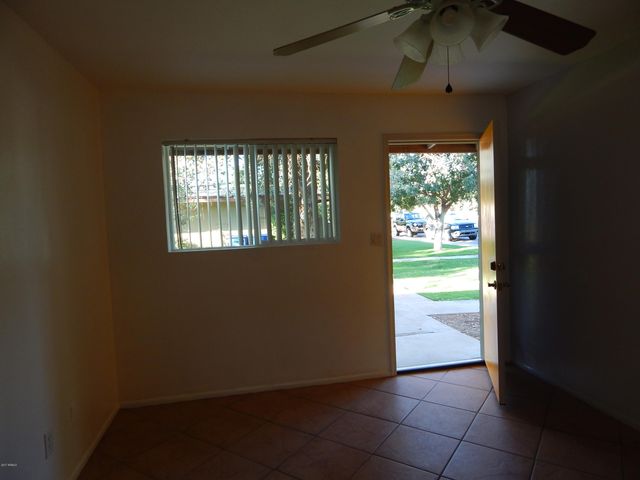 2020 S GRANADA Drive 4, Tempe, AZ 85282