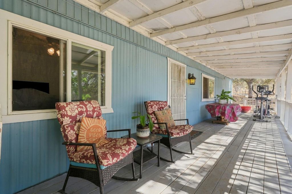 Image 2 of property listing at 38152 Ruth Hill Road, Yokuts Valley, CA 93675