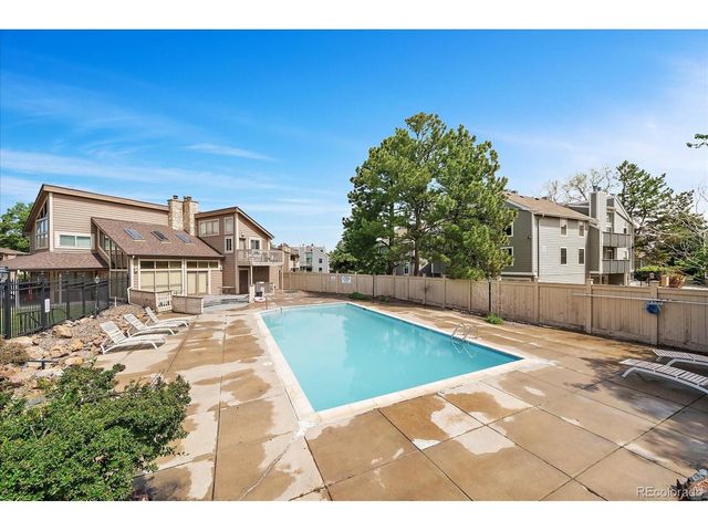 10293 E Peakview Ave F202, Englewood, CO 80111