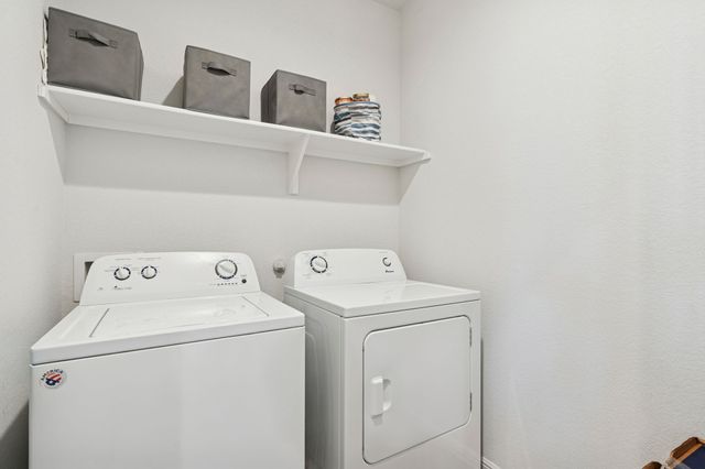 421 Houndstooth Drive, Fort Worth, TX 76131