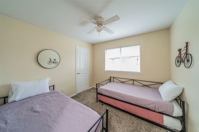 421 Oxford Street, Burleson, TX 76028
