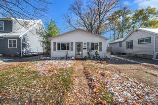 27042 Brettonwoods Street, Madison Heights, MI 48071