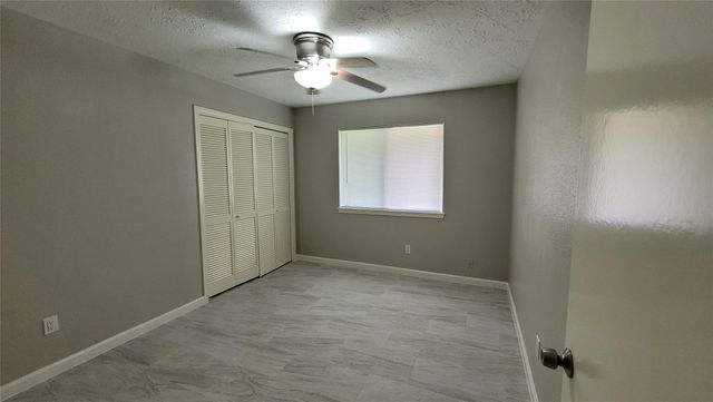 16818 Dutch Ridge Drive, Sugar Land, TX 77498