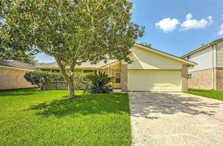 16818 Dutch Ridge Drive, Sugar Land, TX 77498