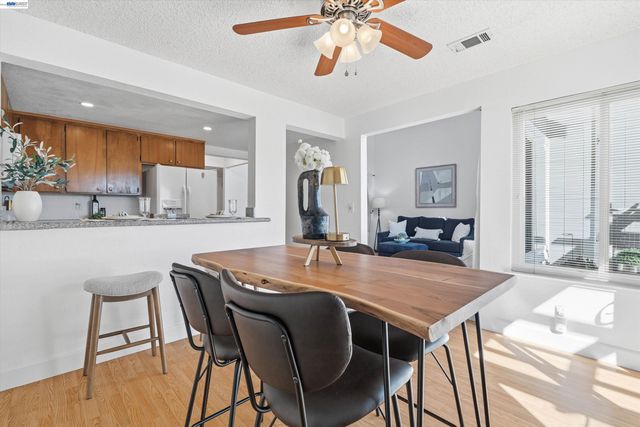 2013 Galloway Cmn, Livermore, CA 94551