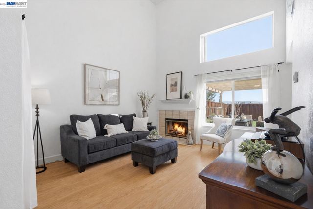 2013 Galloway Cmn, Livermore, CA 94551