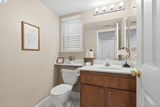 2013 Galloway Cmn, Livermore, CA 94551