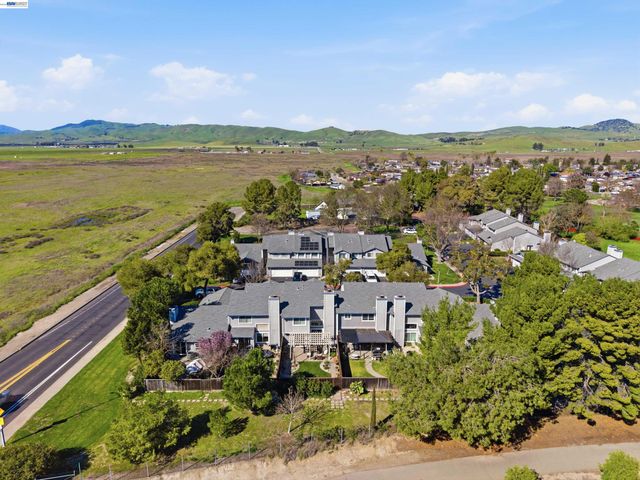 2013 Galloway Cmn, Livermore, CA 94551