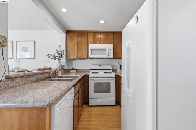 2013 Galloway Cmn, Livermore, CA 94551