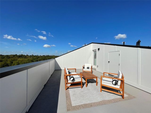 3406 E 17th ST 12, Austin, TX 78721