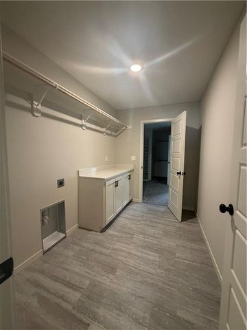 11382 S Langley Street, Olathe, KS 66061