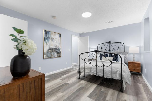 1344 Logan Avenue N, Minneapolis, MN 55411